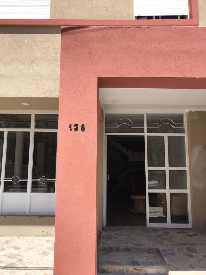 Guest House סלטה מראה חיצוני תמונה